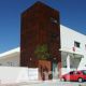 Fachada escuela infantil en Santomera con Aanti Hierro